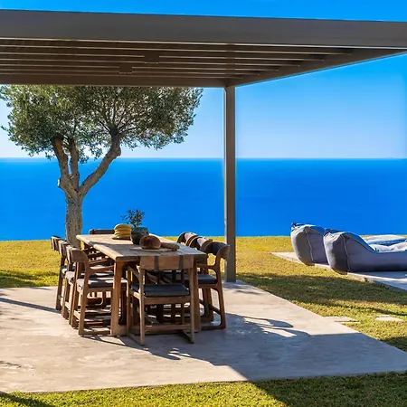 Grande Azzurro In * Λακήθρα