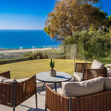 Grande Azzurro In Βίλα Λακήθρα