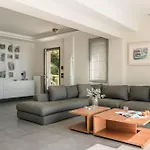 Villa Grande Azzurro In Lakíthra