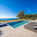 Grande Azzurro In Villa *