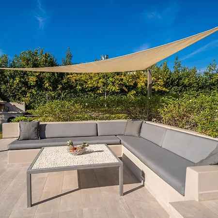 فيلة Grande Azzurro In *